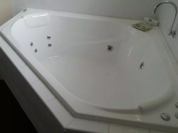 Отель Comfort Inn & Suites Collie