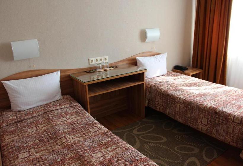 Отель Cosmos Business