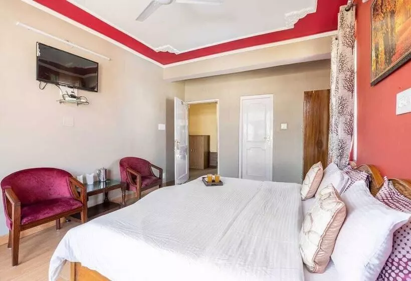 هتل Snow Crest Inn