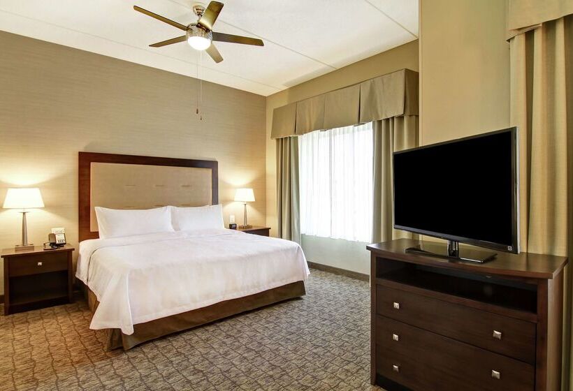 Отель Homewood Suites By Hilton Woodbridge