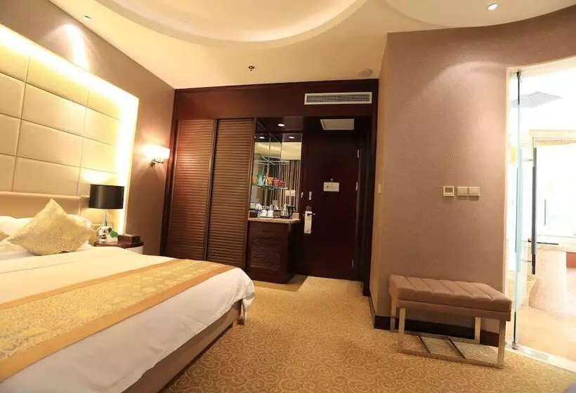 Отель Jin Jiang Golden Mountain International