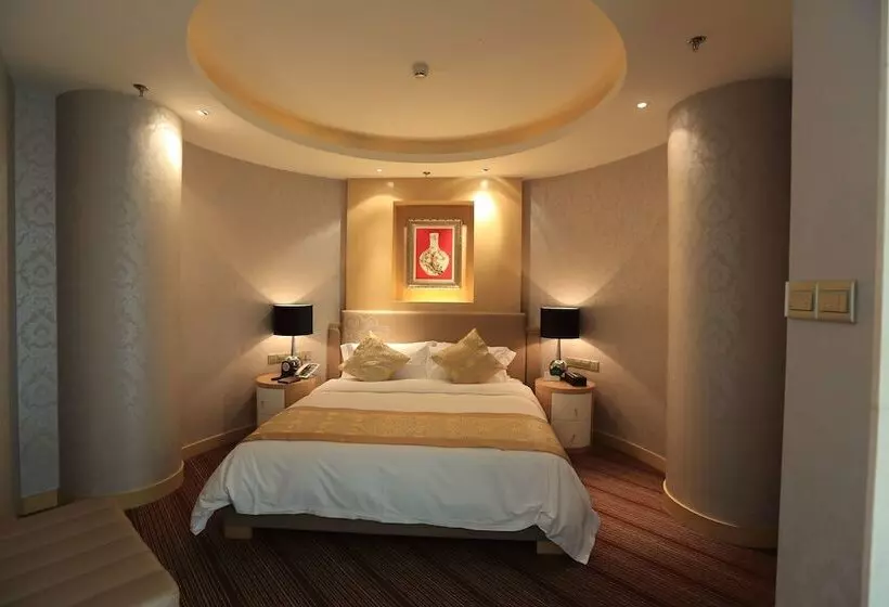 Отель Jin Jiang Golden Mountain International