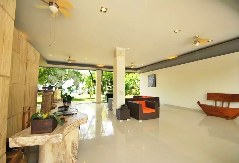 ホテル Kajane Tulamben Bali