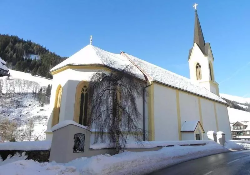 ホテル Kirchenwirt