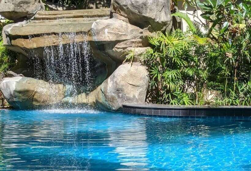 Phuket Meet Holiday Hotel Rawai 普吉岛相遇花园度假酒店 拉威店