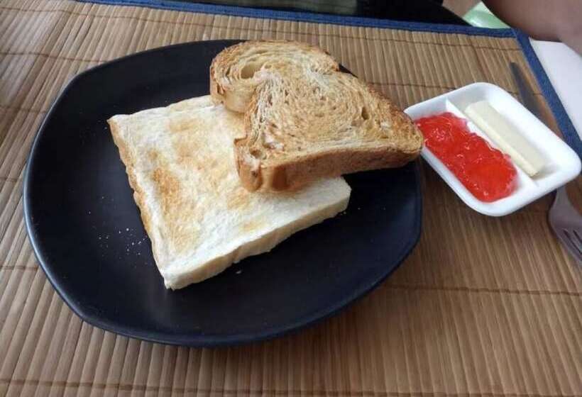 Phuket Meet Holiday Hotel Rawai 普吉岛相遇花园度假酒店 拉威店