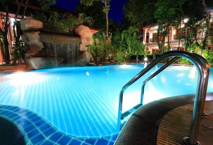 Phuket Meet Holiday Hotel Rawai 普吉岛相遇花园度假酒店 拉威店