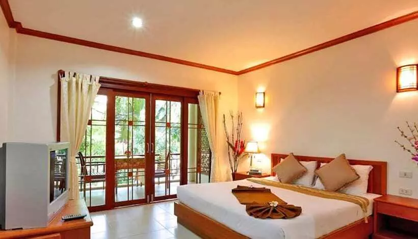 Phuket Meet Holiday Hotel Rawai 普吉岛相遇花园度假酒店 拉威店