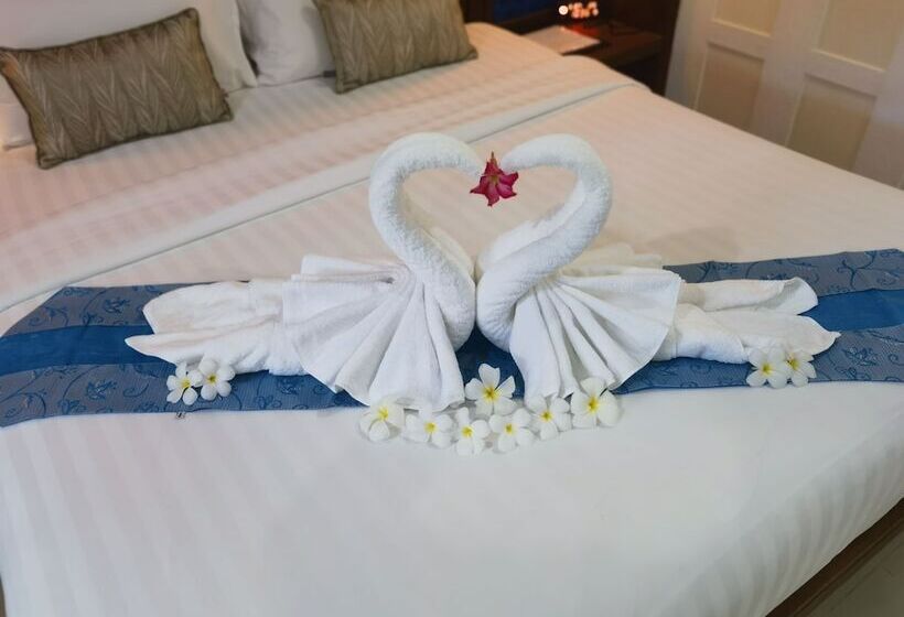 Phuket Meet Holiday Hotel Rawai 普吉岛相遇花园度假酒店 拉威店