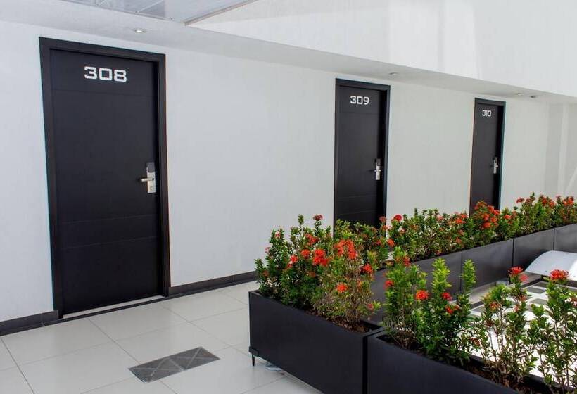 ホテル Metropolitano