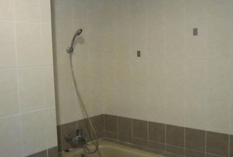 فندق Number 1 Guesthouse & Restaurant