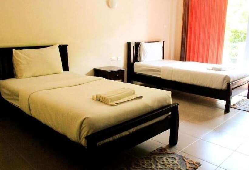 فندق Number 1 Guesthouse & Restaurant