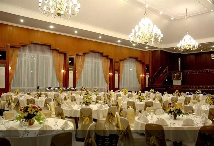 Royal Senyiur Hotel Pasuruan