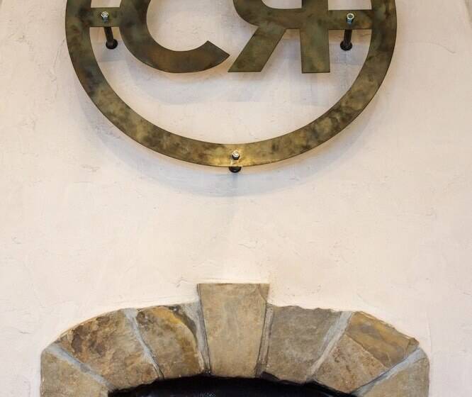 فندق ريفى Conestoga Ranch