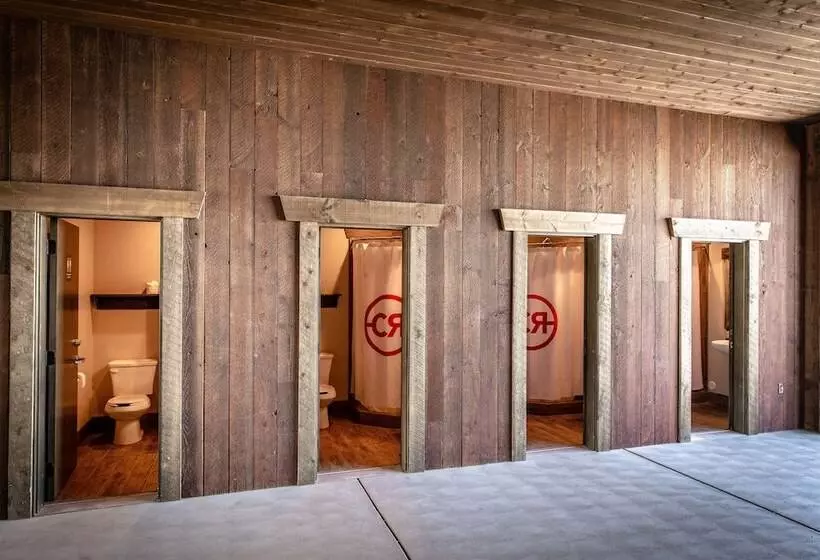 فندق ريفى Conestoga Ranch