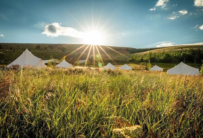 فندق ريفى Conestoga Ranch