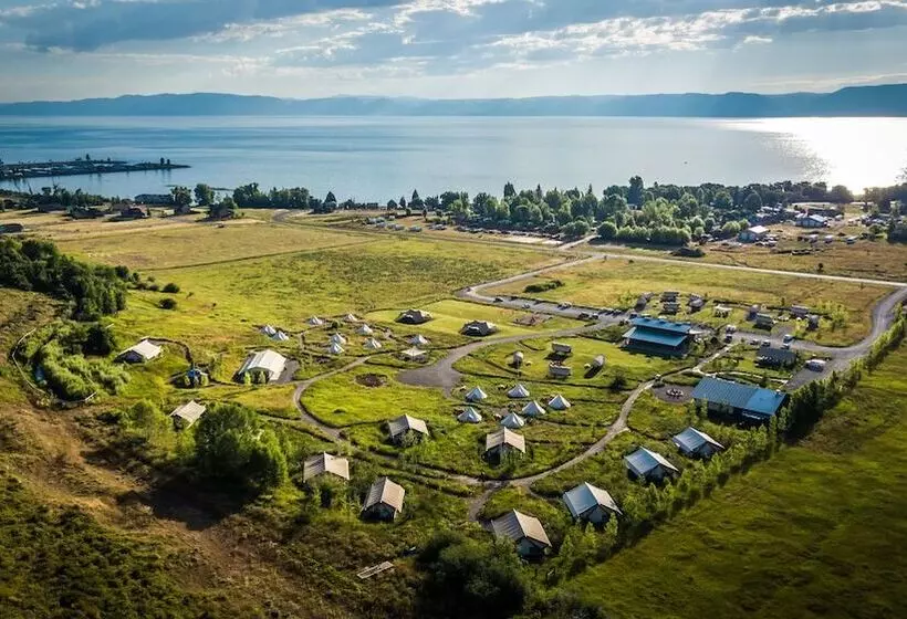 فندق ريفى Conestoga Ranch