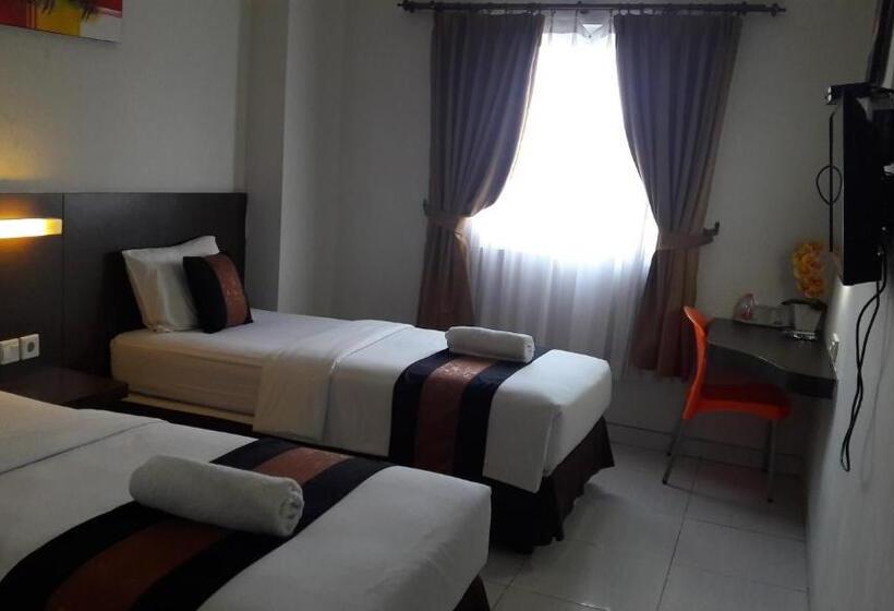 호텔 The Agung Residence