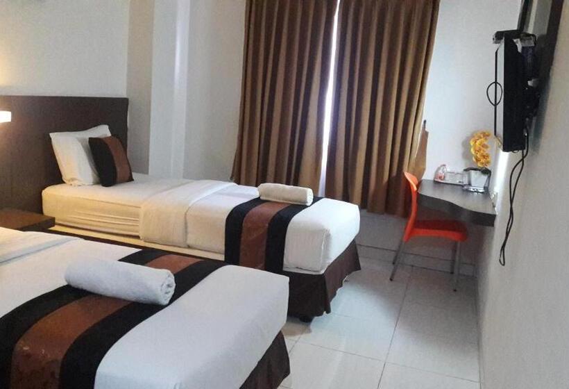 호텔 The Agung Residence