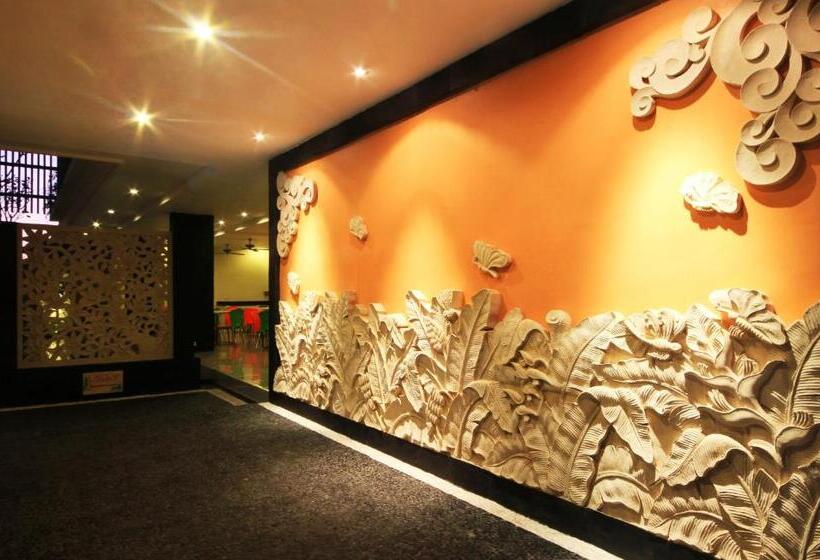 호텔 The Agung Residence