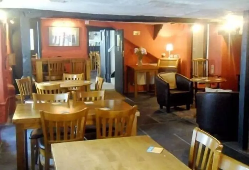 호텔 The Exeter Inn