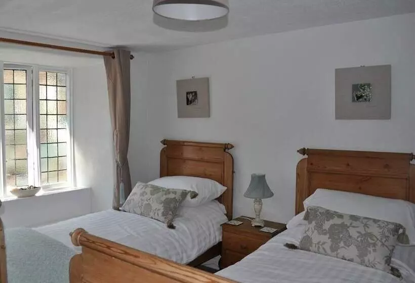 호텔 The Exeter Inn