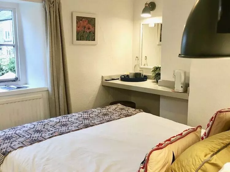 Hotel The Mousetrap Inn