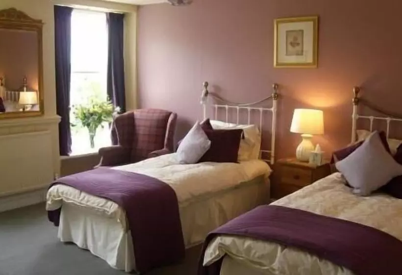 Отель The Pack Horse Inn