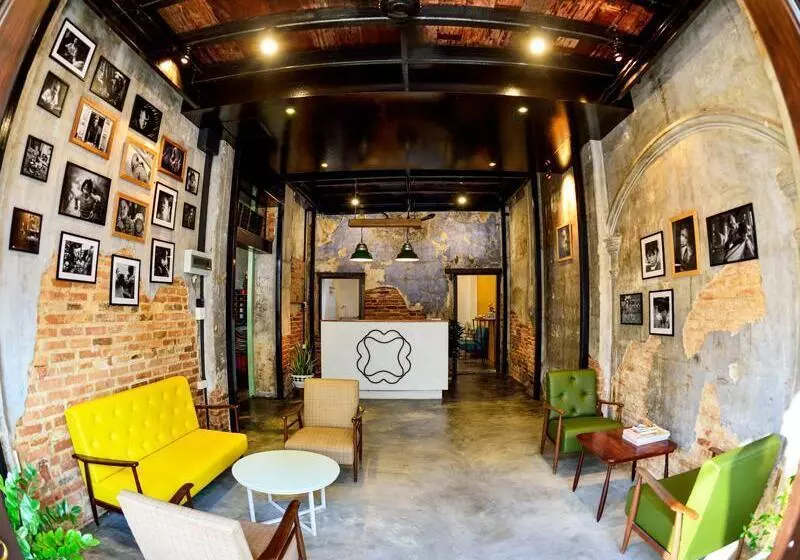 호텔 The Rommanee Classic Guesthouse