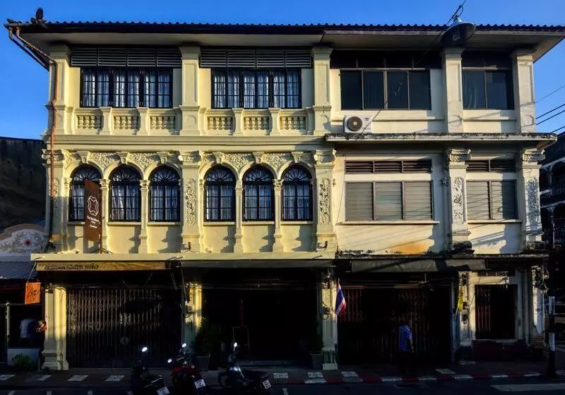 호텔 The Rommanee Classic Guesthouse