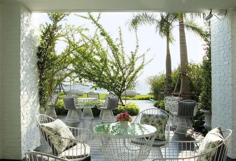 Hotel Verano Beach Villa