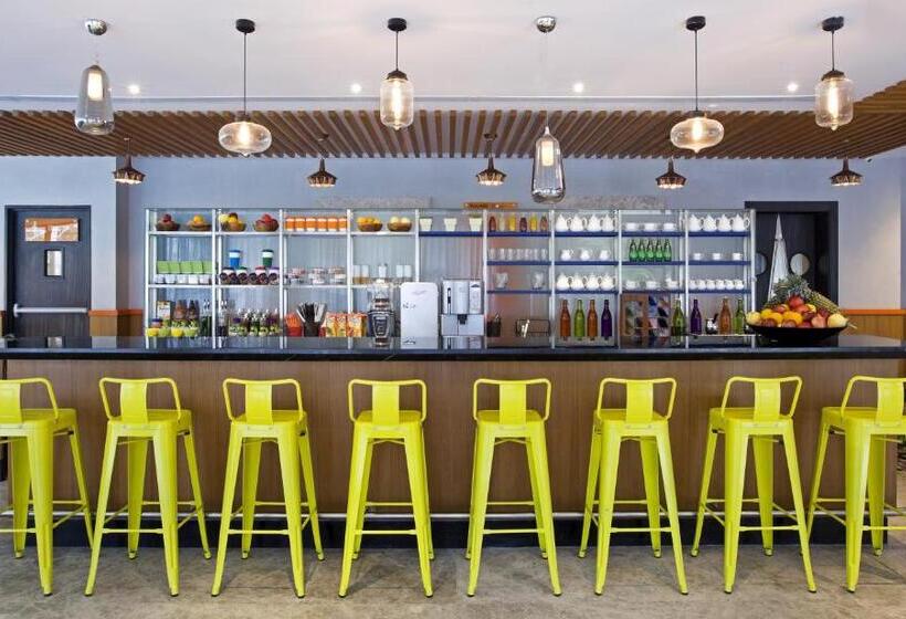 Hotel Zone By The Park, Coimbatore