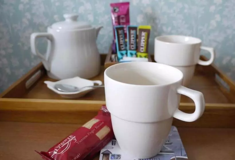 ペンション Gable Lodge Guest House