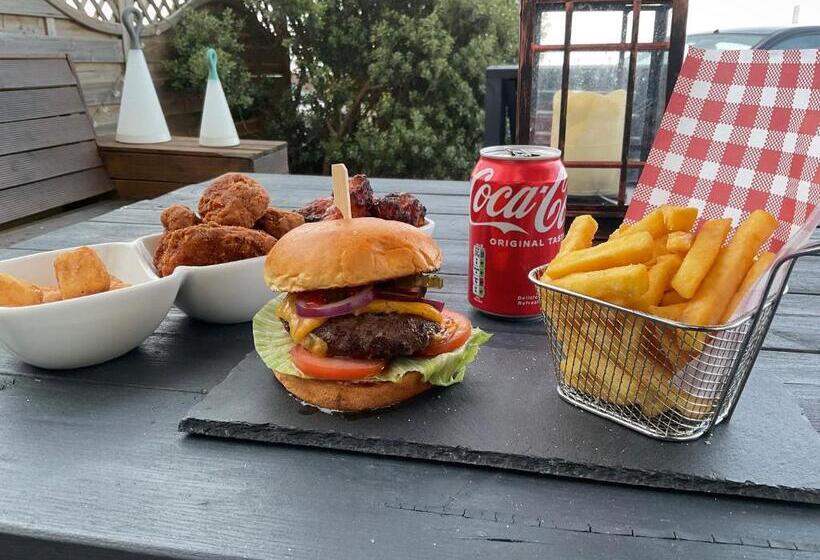 بنسيون The Kenton