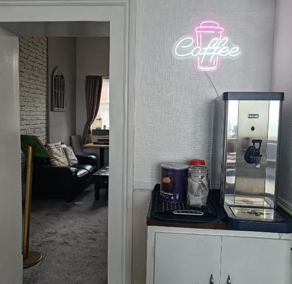 بنسيون The Kenton