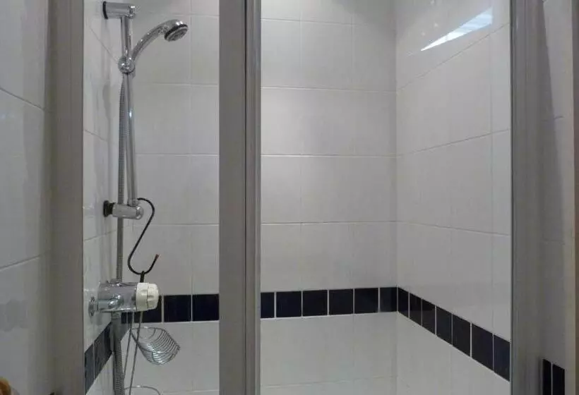 Пансион The Kenton