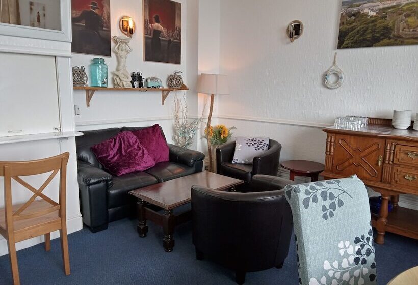 بنسيون The Kenton