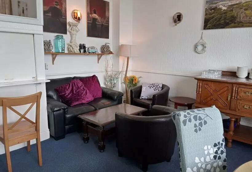 Пансион The Kenton