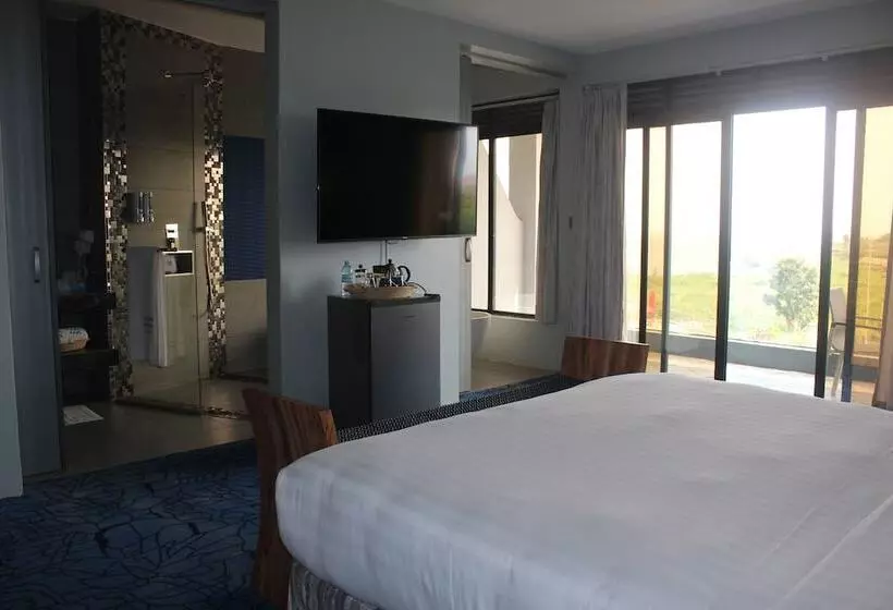 هتل Aquarius Kigo Resort