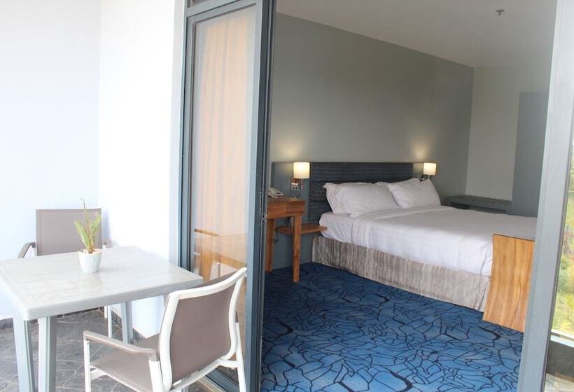 هتل Aquarius Kigo Resort