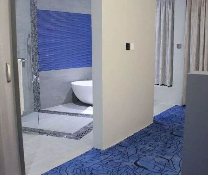 هتل Aquarius Kigo Resort