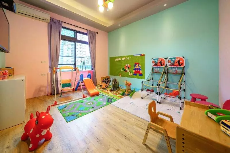 هتل Babyhouse