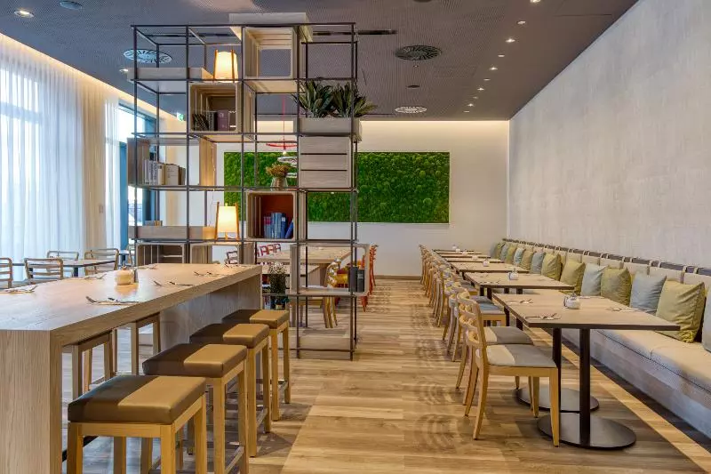 Intercityhotel Berlin Airport Ber Terminal 1 & 2