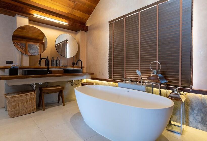 Irene Pool Villa Resort, Koh Lipe