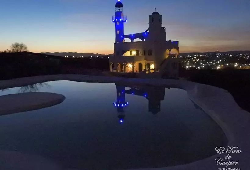 هاستل El Faro De Carpier
