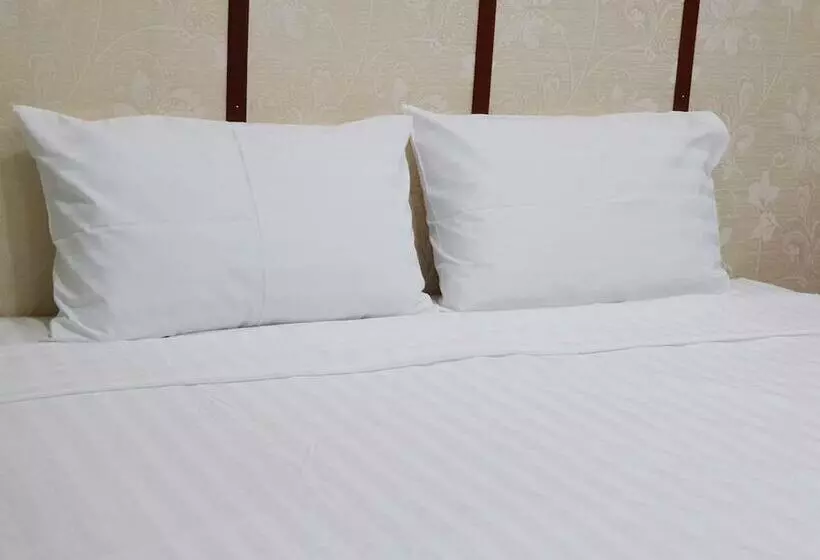 ホテル Sabaidee Resort Pakham