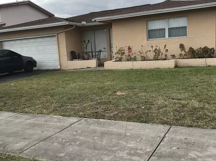 Majatalo Cozy Guest House Florida Tamarac