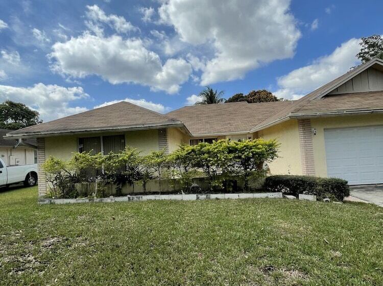 بنسيون Cozy Guest House Florida Tamarac