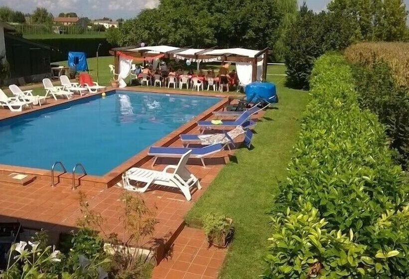 مبيت وإفطار Casale Gelsomino