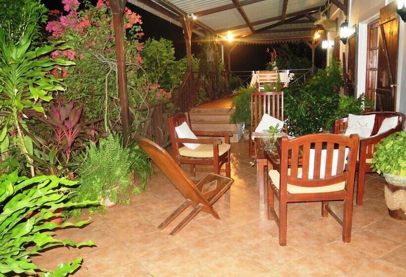 پانسیون Residence Foulsafat